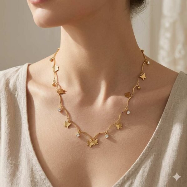 Chain-girl-gold-front