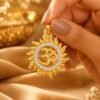 amshine-om-pendant-hold